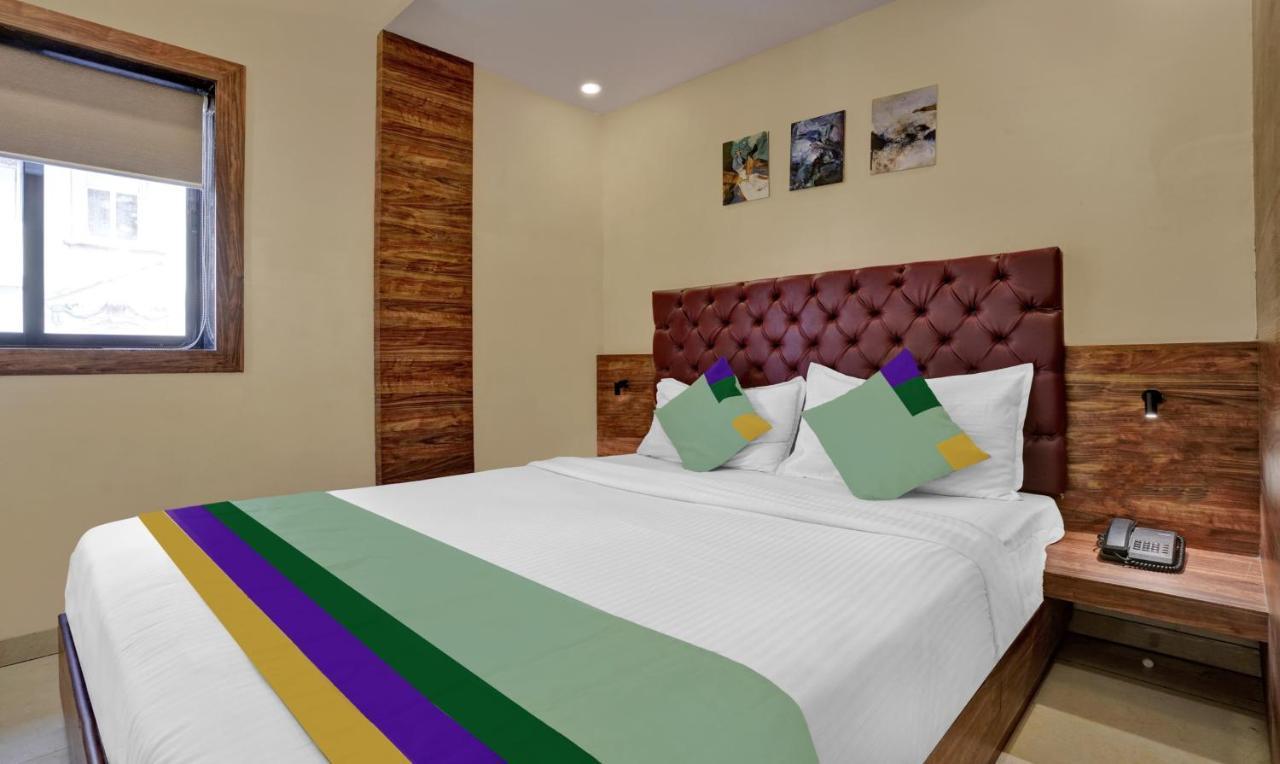 Treebo Trend Elegant Cst Mumbai Exterior photo