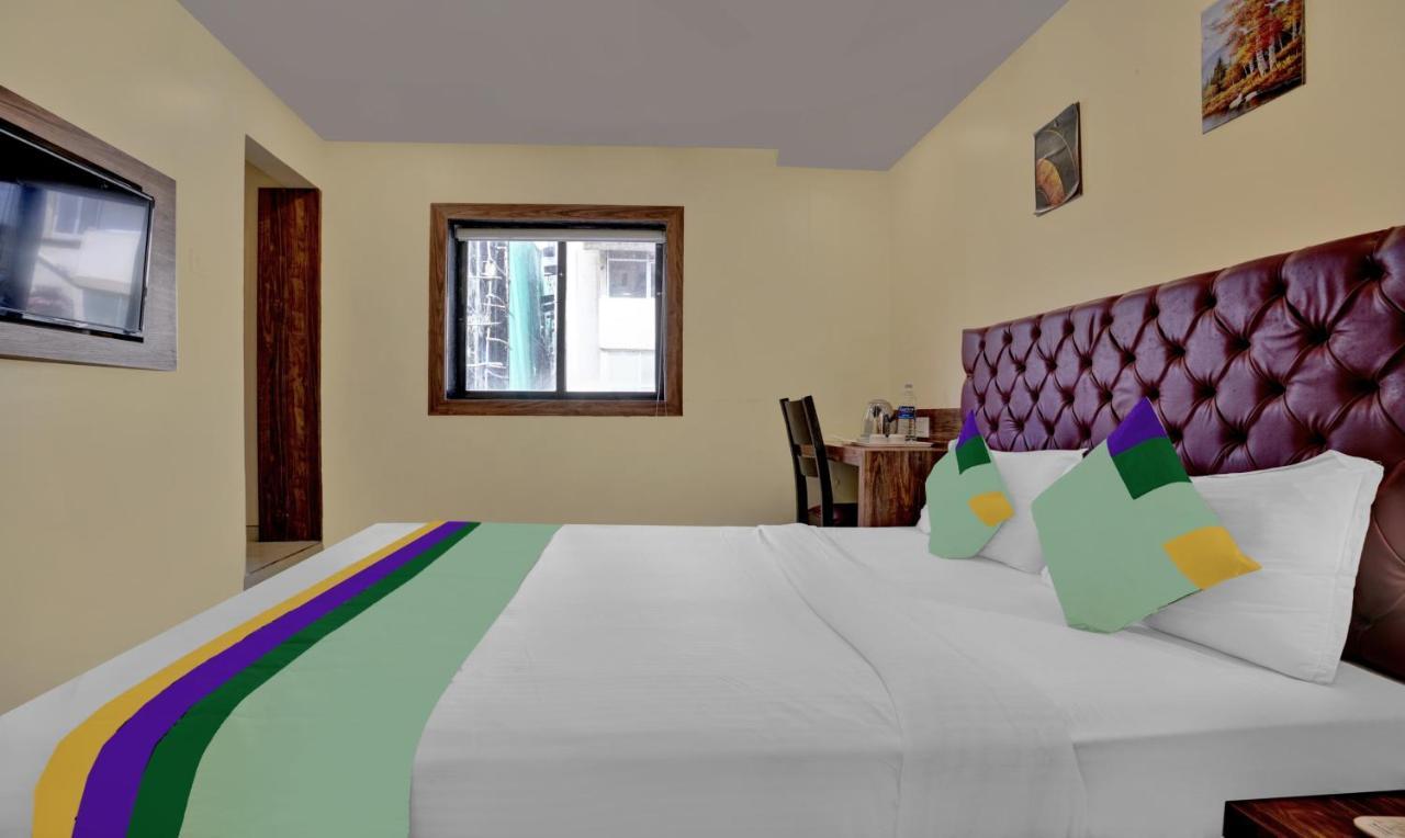 Treebo Trend Elegant Cst Mumbai Exterior photo