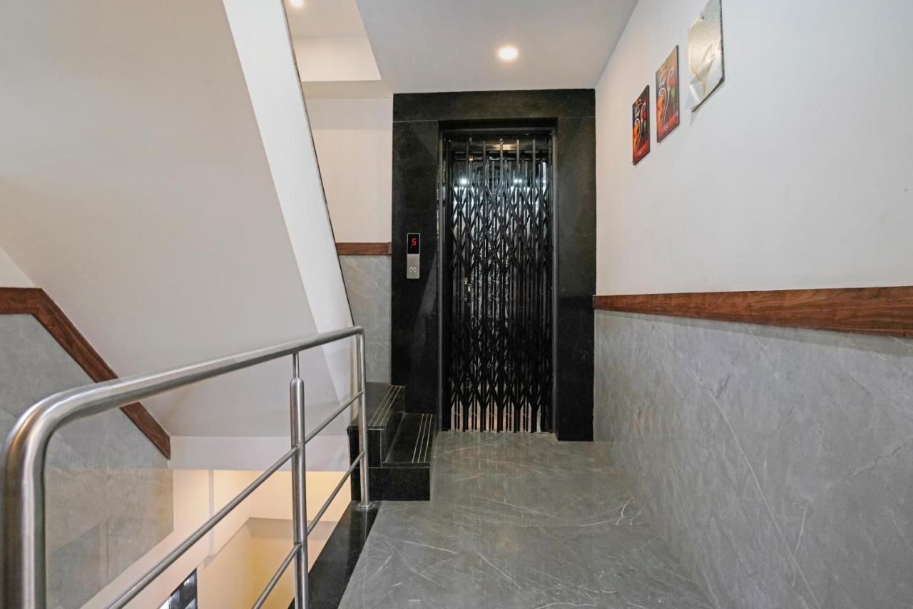 Treebo Trend Elegant Cst Mumbai Exterior photo
