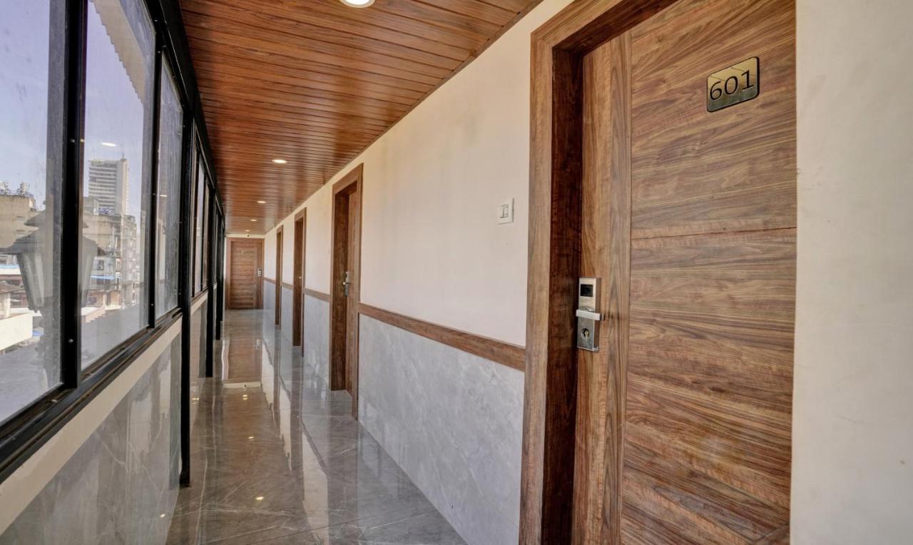 Treebo Trend Elegant Cst Mumbai Exterior photo